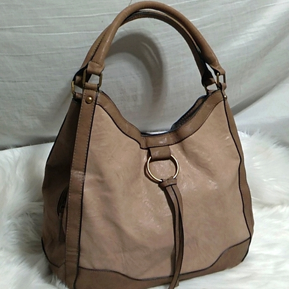 Bueno Handbags - (#31) SALE! Bueno Shoulder Bag In Very Good Condition